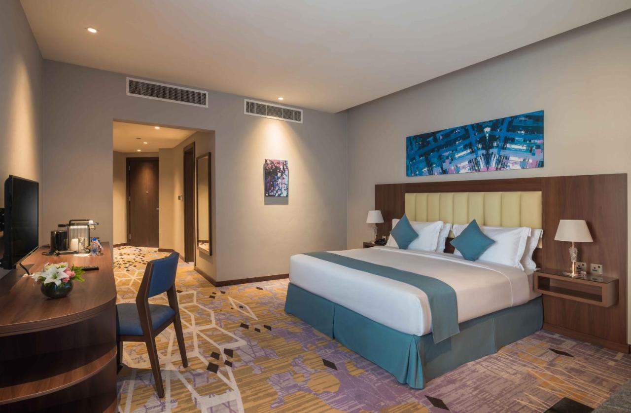 Art View - Convention & Exhibition Center 4*