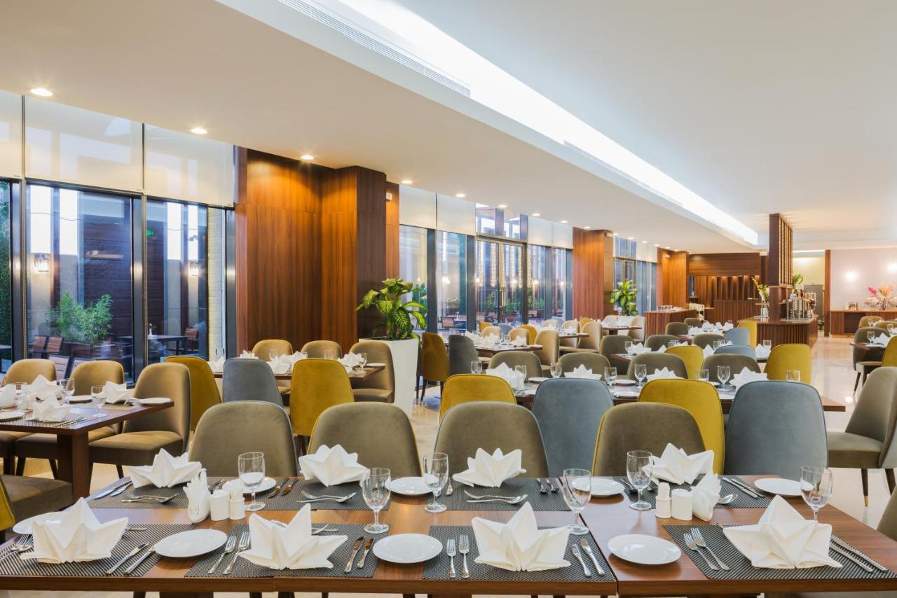Art View - Convention & Exhibition Center Hotel Riyadh